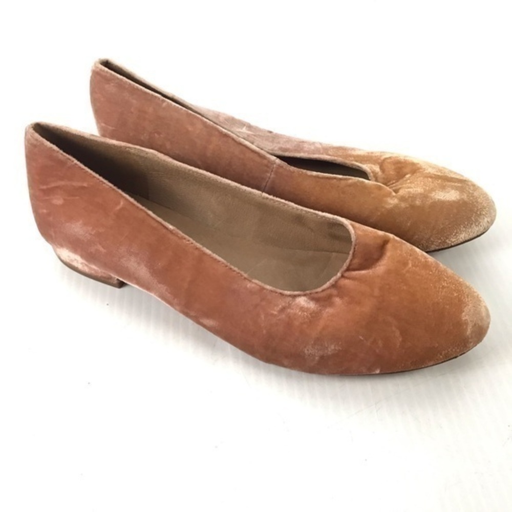 Madewell Pink Velvet Flats Size 9.5